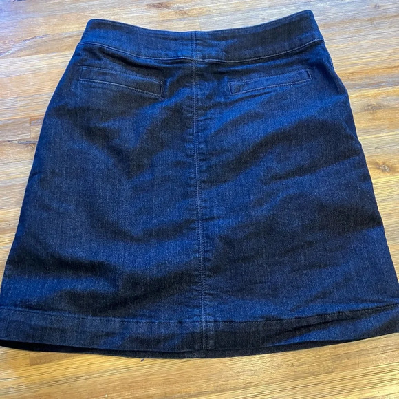 LOFT dark denim‎ mini skirt - Picture 1 of 6